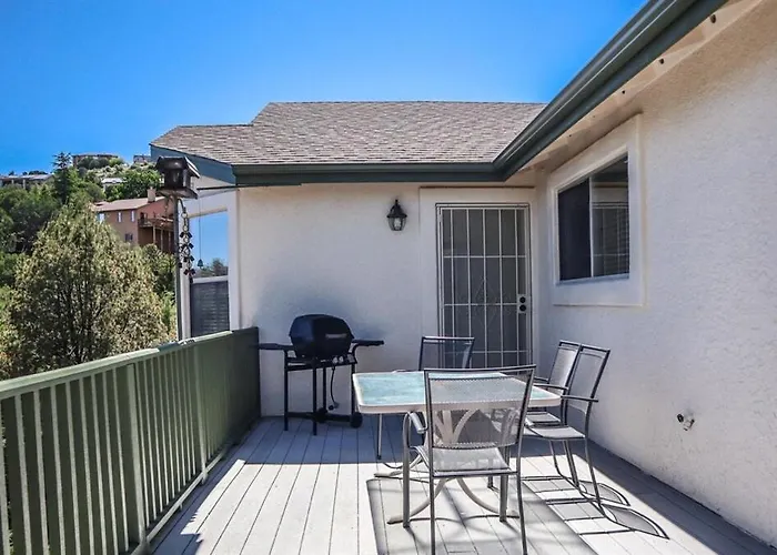 Poppy House- Charming Getaway - Mtn Views Apartment Prescott
